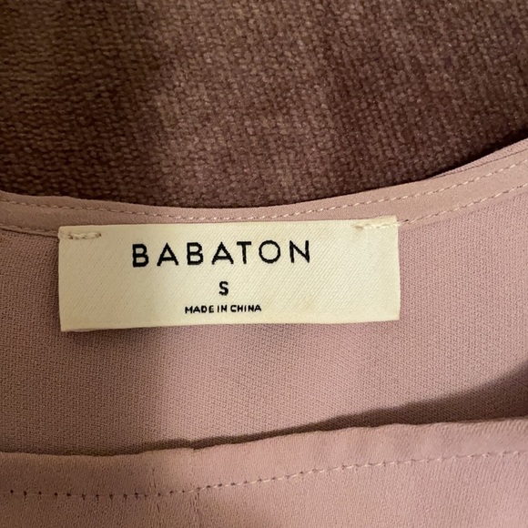Aritzia Babaton light purple/grey top size S - Picture 3 of 3